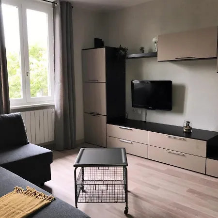 Le Coin De Frederic Апартаменты *